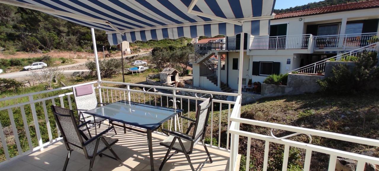 Apartment Zalo Donje Selo na Šolti Εξωτερικό φωτογραφία