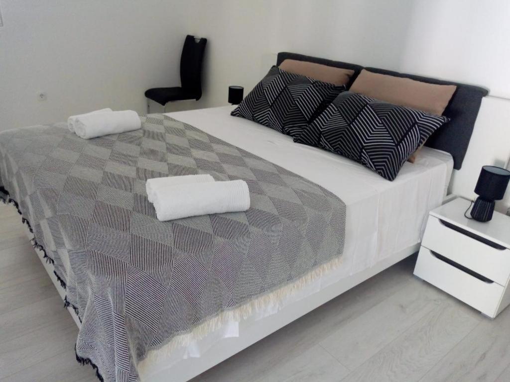 Apartment Zalo Donje Selo na Šolti Εξωτερικό φωτογραφία