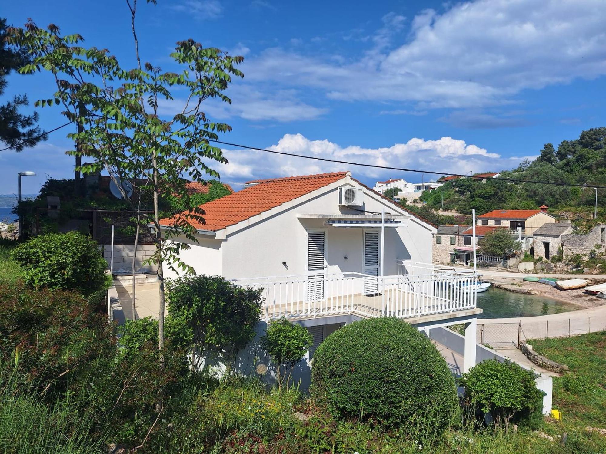 Apartment Zalo Donje Selo na Šolti Εξωτερικό φωτογραφία